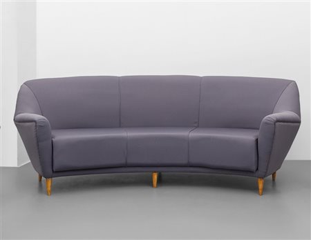 ICO PARISI Un divano, esecuzione ARIBERTO COLOMBO, Cantù, 1951. Struttura e...