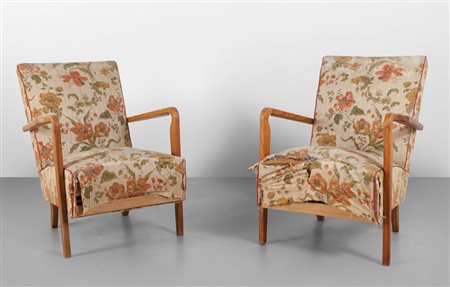 CASSINA (UFFICIO TECNICO)Due poltrone "401", fine anni '40. Gambe e braccioli...