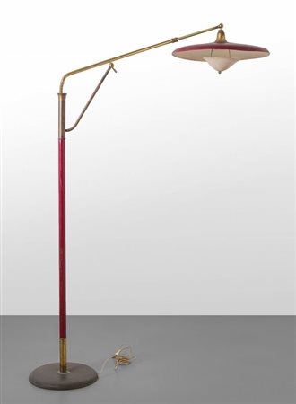 ARREDOLUCE Una lampada da terra, anni '50. Ghisa, tubo di ferro verniciato,...