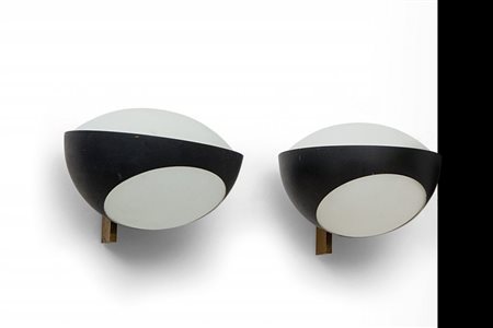 FONTANA ARTE Due lampade a parete "1963", circa 1961. Alluminio laccato,...