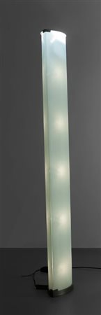 GIO PONTIUna lampada da terra "Pirellone" per FONTANA ARTE, 1967. Ottone...