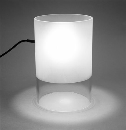 GUIDO ROSATI Una lampada da tavolo "Fatua" (mod. 2797) per FONTANA ARTE,...
