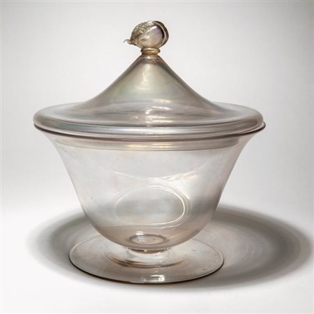 VITTORIO ZECCHIN, CAPPELLIN VENINI & C. Una compostiera, circa 1922-1925....