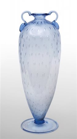 VITTORIO ZECCHIN, CAPPELLIN VENINI & C. Un vaso in vetro trasparente con...