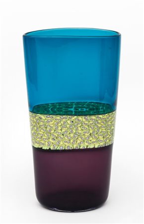 RICCARDO LICATA, VENINI Un vaso a doppio incalmo con fascia di murrine, 1956....