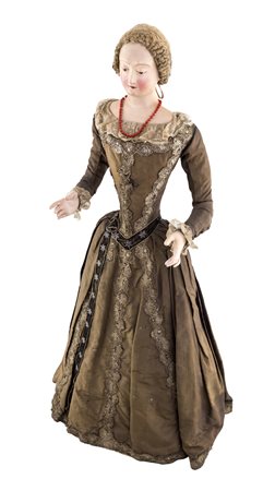 Bambola con volto e mani in legno laccato e struttura in cartapesta,...