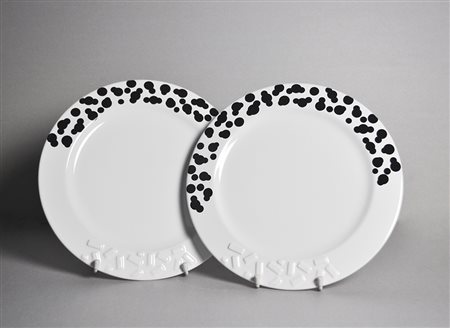 Ettore Sottsass (Innsbruck 1917 - Milano 2007) Coppia piatto modello...