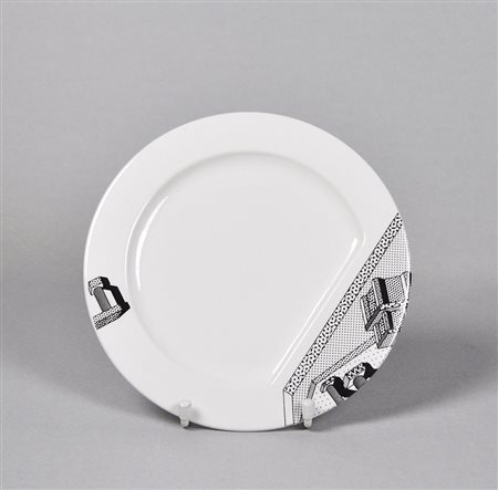 Ettore Sottsass (Innsbruck 1917 - Milano 2007) Piatto modello Indivia,...