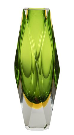 MANDRUZZATO - MURANO, Vaso a facce verde e giallo in vetro sommerso, 1960...