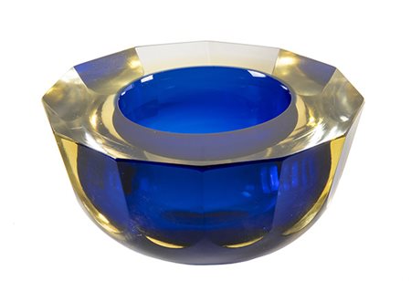 POLI - MANDRUZZATO, Posacenere a facce in vetro sommerso giallo e blu, 1960...