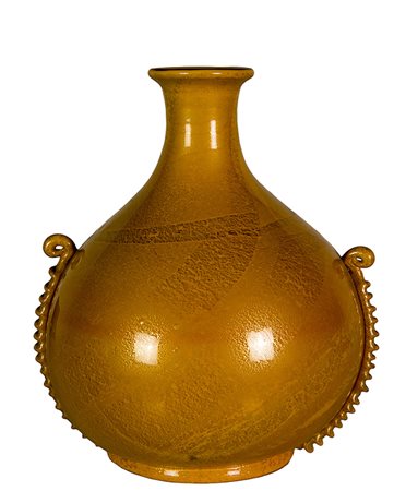 MANIFATTURA MURANESE, Vaso in pasta di vetro gialla e oro, Anni ‘20, Murano,...