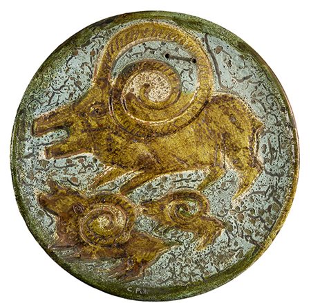 CLAUDIO PULLI, Due piatti decorati con figure di mufloni, Ceramica dipinta,...
