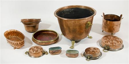 Lotto di vari oggetti in rame.