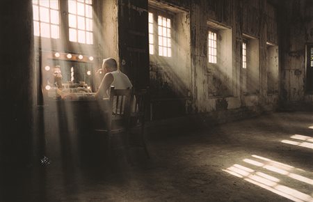 SAM TAYLOR-WOOD (1967) After Dark: with lights 2008 C-print 58,5 x 86,5 cm...