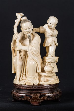 Arte Cinese Saggio con bambino in avorio Cina, dinastia Qing, inizi XX...