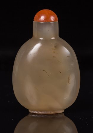 Arte Cinese Tabacchiera in giada con tappo in corniola Cina, XIX - XX secolo...