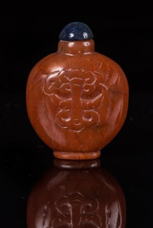 Arte Cinese Tabacchiera in agata arancione Cina, XIX secolo . -. Cm 4,00 x...