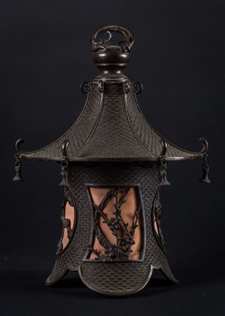 Arte Giapponese Lanterna giapponese in bronzo Giappone, periodo Edo, XIX...