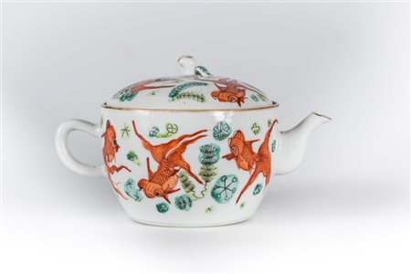 Arte Cinese Teiera in porcellana policroma decorata con pesci rossi Cina,...