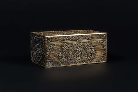 Arte Cinese Scatola in argento incrostata con vetri colorati e pietre...