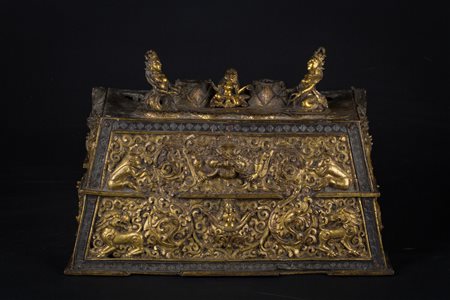 Arte Himalayana Base di statua in bronzo dorato Tibet, XVIII - XIX secolo ....