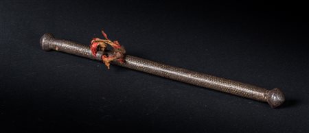 Arte Himalayana Portapenne con calamaio in ferro damaschinato Tibet, XIX...