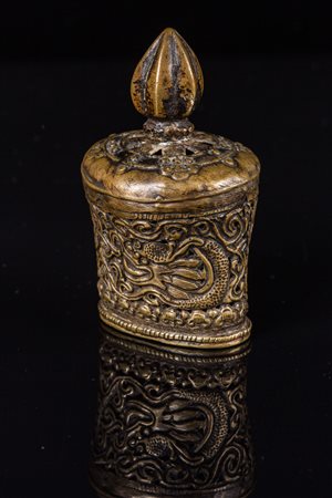 Arte Himalayana Sigillo in lega a base di rame Nepal, XIX secolo. -. Cm 4,00...