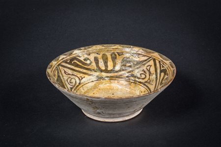 Arte Islamica Ciotola in terracotta Persia, Nishapur, epoca Samanide, X...