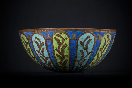 Arte Islamica Ciotola tombak smaltata Turchia ottomana, XIX secolo . -. Cm...