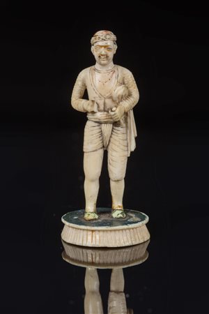 Arte Indiana Piccolo intaglio in avorio raffigurante un cortigiano India, XIX...