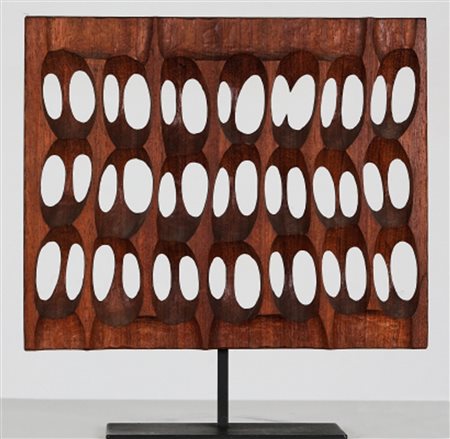 TOMONORI TOYOFUKU 1925 Senza titolo, 1969 Scultura in legno, cm. 25 x 30,5...