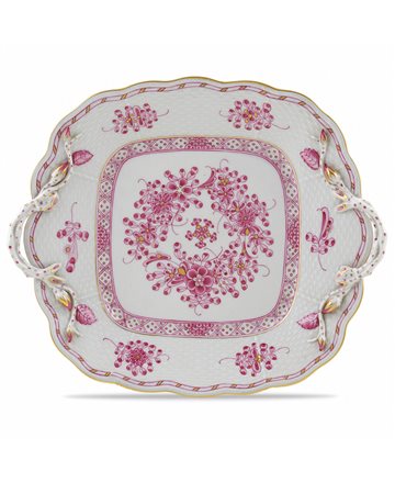 Herend, vassoio centrotavola XX Sec. 28,5x24 cm. di forma quadrata con bordo...