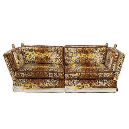 Gianni Versace Home anni '90 91x230x97 cm. divano mod. Orleans interamente...
