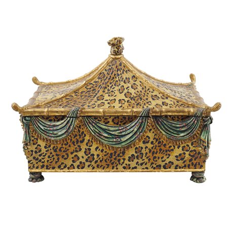 Scatola animalier in legno XX Sec. 37x51x32 cm. laccato in policromia e...