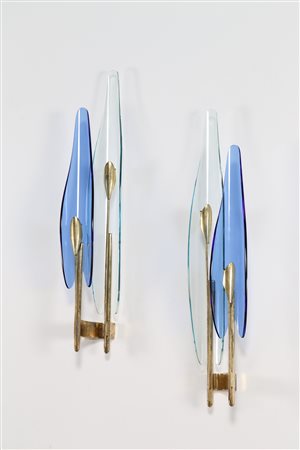 INGRAND MAX (1908 - 1969) Coppia di appliques in cristallo curvato e molato...