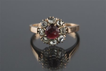 [Nessun Autore] Anello oro gr 3.76 con rubino e diamanti rose cut. -. .