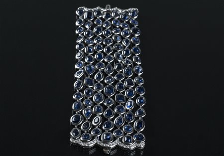 [Nessun Autore] Bracciale oro bianco con 91 zaffiri di taglio misto per un...