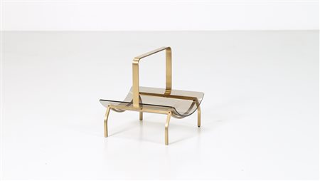 FONTANA ARTE Portariviste in ottone e vetro, anni 60 . -. Cm 40,00 x 39,00 x...