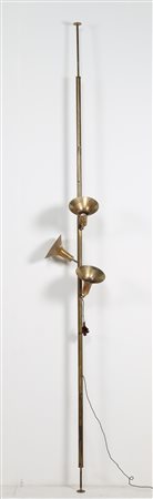 MANIFATTURA ITALIANA Piantana terra-cielo estensibile in ottone, anni 50. -....
