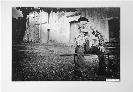 ANTONELLO VENDITTI L’unico abitante di Roscigno foto digitale cm.70x100,...