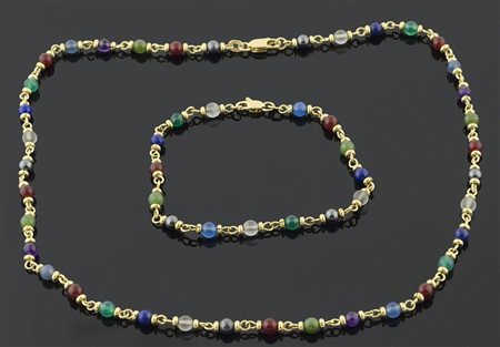 Collana e bracciale oro giallo con perline pietre dure colorate