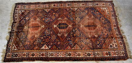 Tappeto Shiraz, Persia fine sec.XIX. Disegno a tre medaglioni su fondo...