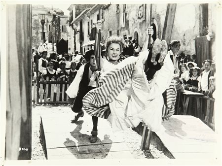 ARTURO BRAGAGLIA (1893-1960) Sofia Loren nel film "La bella mugnaia" 1955...