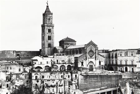 MARIO CARRIERI (1932-) Matera, cattedrale 1978 stampa alla gelatina sali...