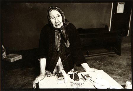 ABRAMSON MICHAEL (1948-2011) Sally Huti,Oglala siux, occupante del villaggio...