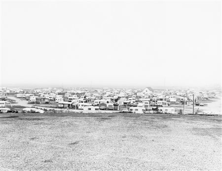 GABRIELE BASILICO (1944-) Ault 1984 stampa alla gelatina sali d'argento...