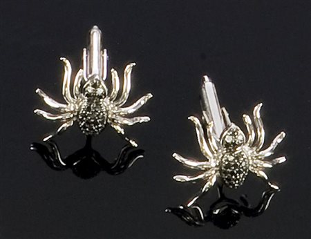 GEMELLI Coppia di gemelli in oro bianco a forma di ragno con diamanti taglio...