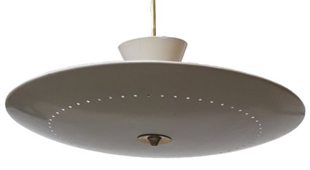 LAMPADARIO Lampadario a plafone in alluminio laccato a luce indiretta. Prod....