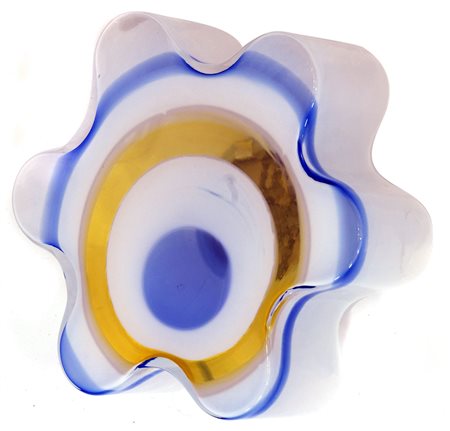 APPLIQUES Coppia di appliques di forma irregolare in vetro di Murano con...