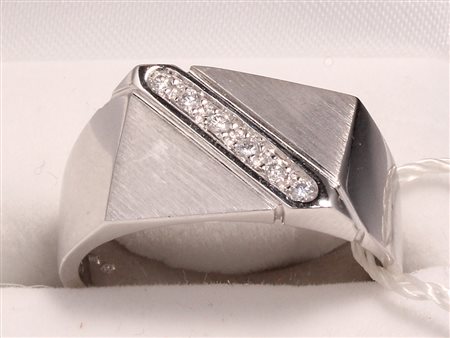 GIOIELLO ANELLO ORO BIANCO E DIAMANTI Anello in oro bianco 18 kt con diamanti...